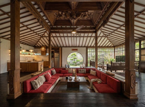 Jalan Raya Kaba-Kaba, Kaba-Kaba, Bali 82121