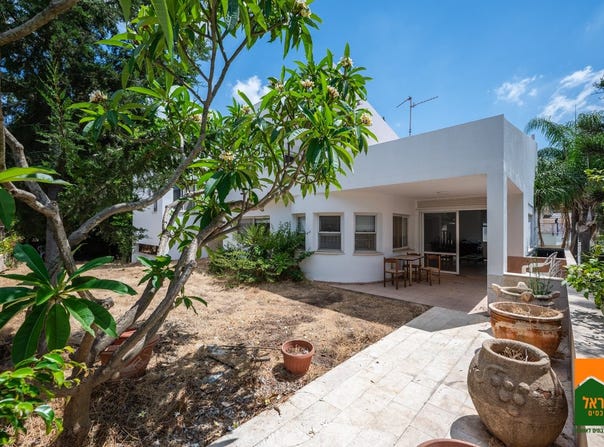 Zikhron Ya'akov, Haifa District