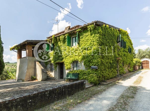 Lamporecchio, Tuscany 51035