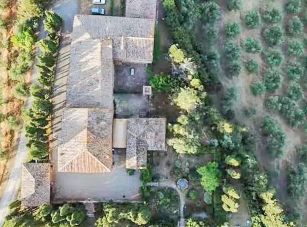 Volterra, Tuscany 56048