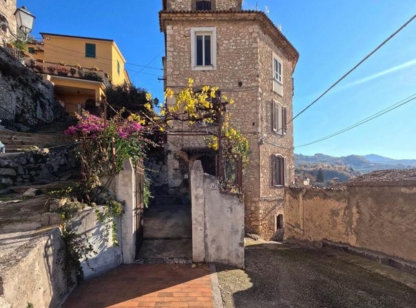 Arpino, Lazio 03033