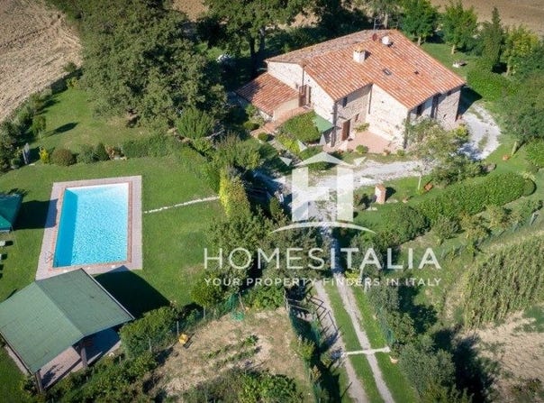 Radicofani, Tuscany 53040