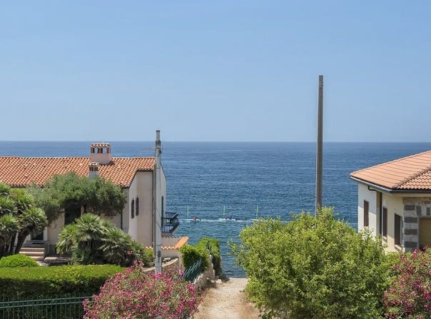 Fertilia, Sardinia 07041