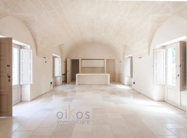 Ostuni, Apulia 72017