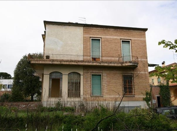 Sinalunga, Tuscany 53048