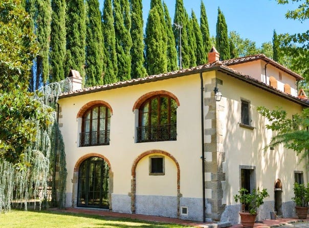 Laterina, Tuscany 52020