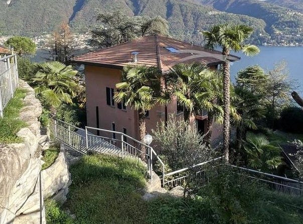 Carate Urio, Lombardy 22010