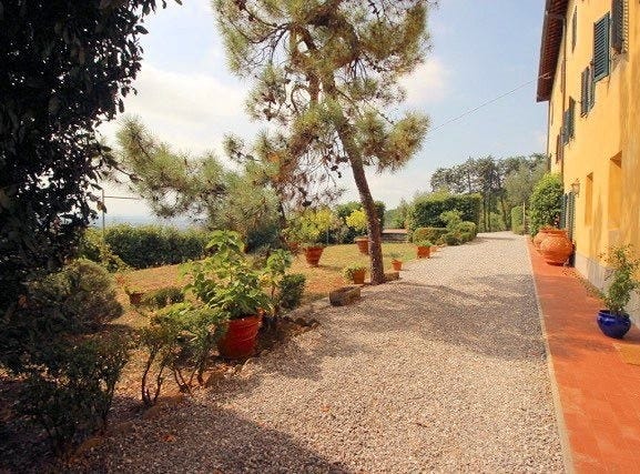 Montecatini Terme, Tuscany 51016