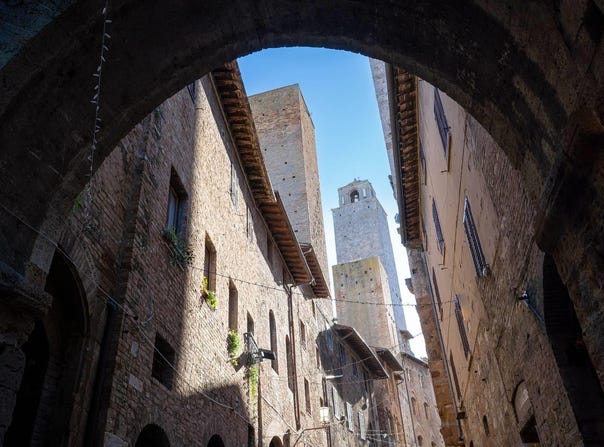San Gimignano, Tuscany 53030