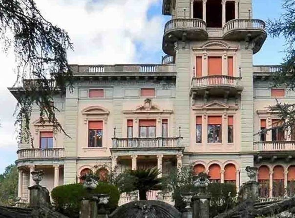 Lucca, Tuscany 55100