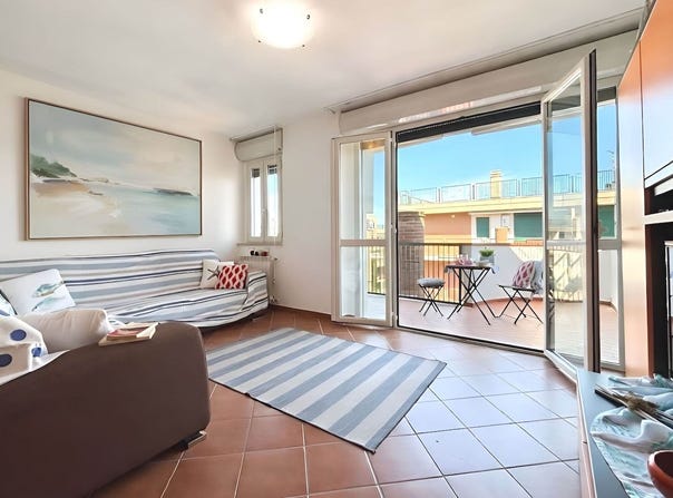San Vincenzo, Tuscany 57027