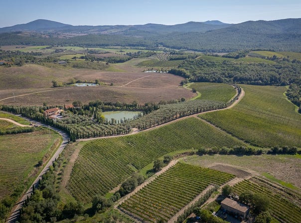 Manciano, Tuscany 58010