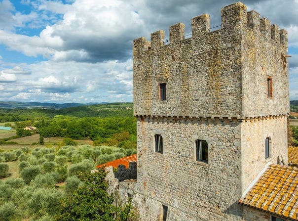 Monteriggioni, Tuscany 53035