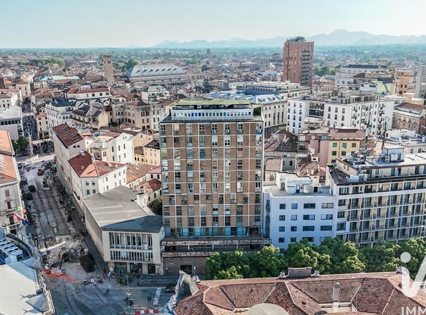 Padova, Venice 35137