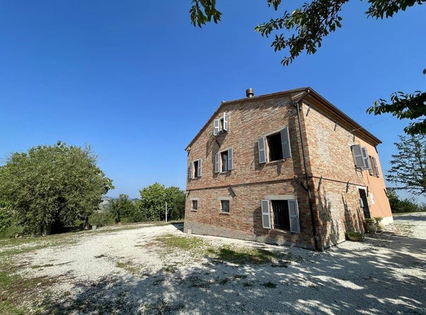 Sant'Angelo in Pontano, Marche 62020
