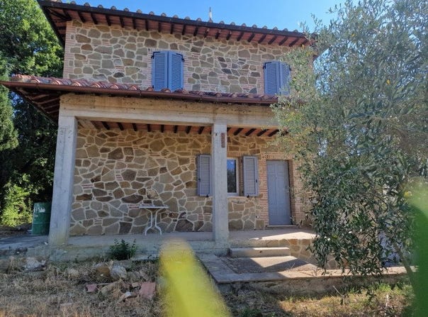 Lucignano, Tuscany 52046