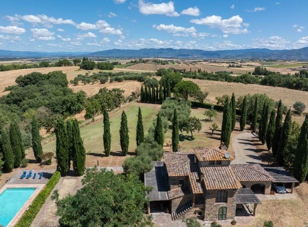 Cortona, Tuscany 52044