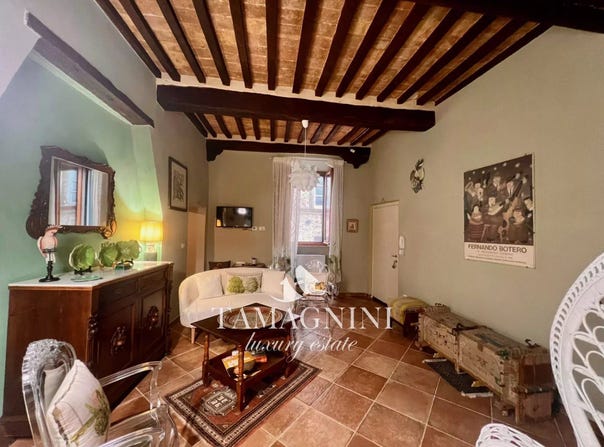 Sarteano, Tuscany 53047