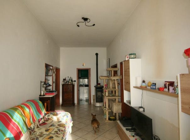 Bettolle, Tuscany 53048