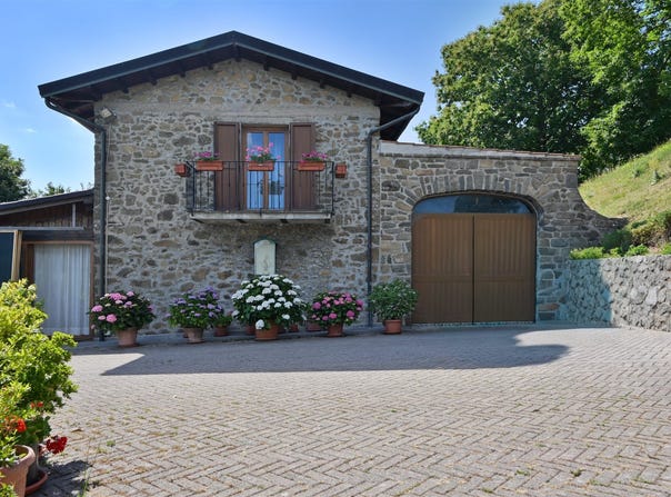 Barga, Tuscany 55051