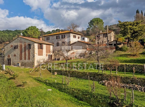 Colle di Val d'Elsa, Tuscany 53034