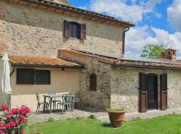 San Gimignano, Tuscany 53037