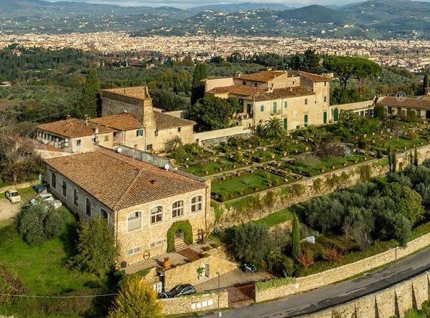 Florence, Tuscany 50125
