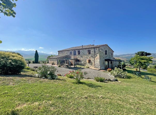 Sarteano, Tuscany 53047
