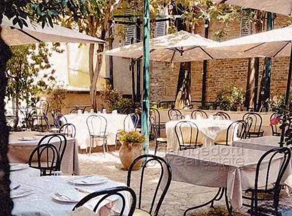 Urbino, Marche 61029