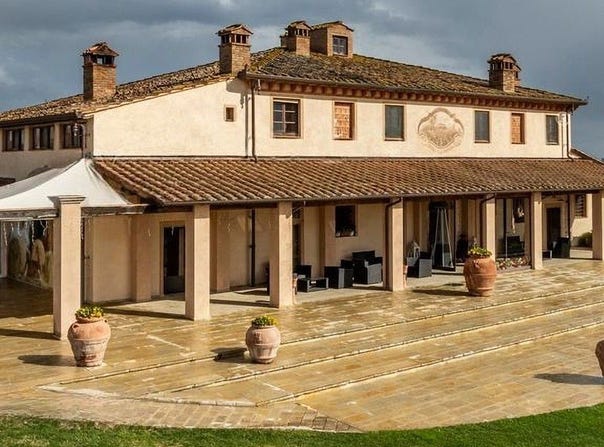 Palaia, Tuscany 56036