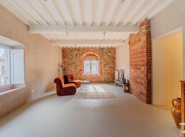 Lucignano, Tuscany 52046
