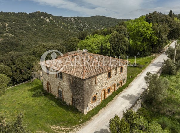 Sovicille, Tuscany 53018