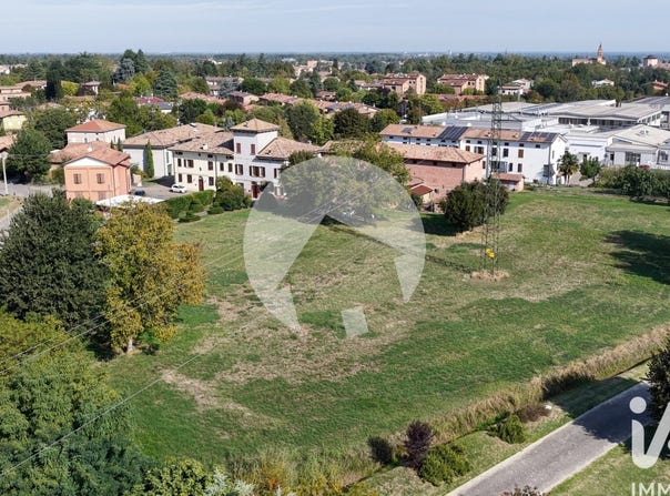 Montecchio Emilia, Emilia Romagna 42027