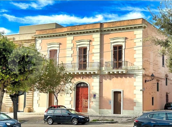 Casarano, Apulia 73042