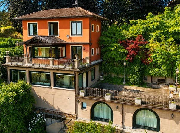Novara, Piedmont 28046