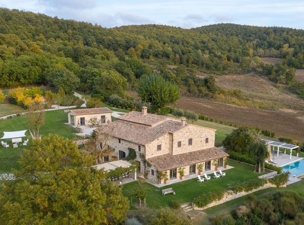Sarteano, Tuscany 53047
