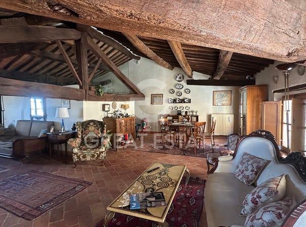Montepulciano, Tuscany 53045