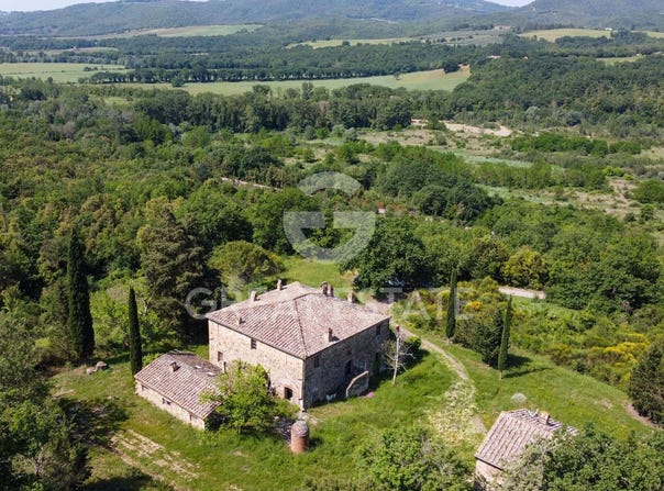 Montalcino, Tuscany 53024