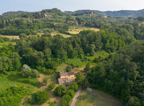 Volterra, Tuscany 56048