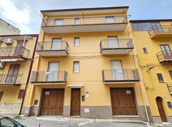 Collesano, Sicily 90016