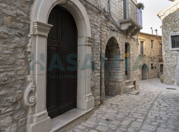 Via Roma, Pietragalla, Basilicata 85016