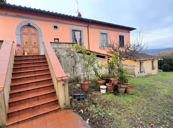 Reggello, Tuscany 50060