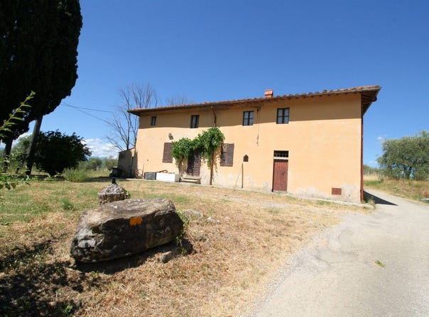Quarrata, Tuscany 51039