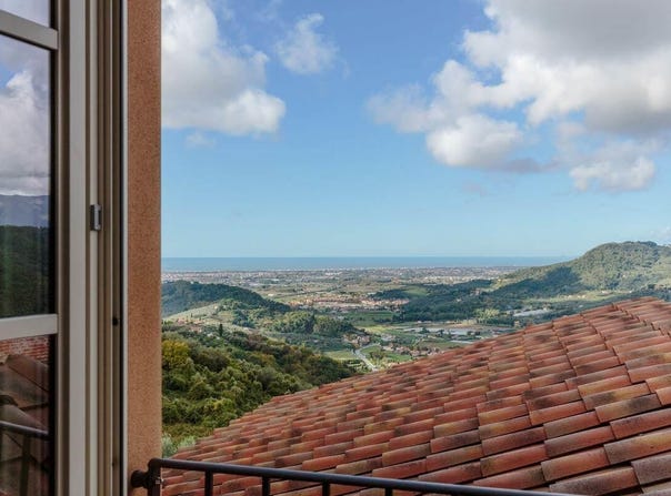 Massarosa, Tuscany 55040