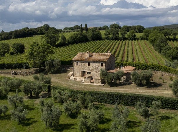 Montalcino, Tuscany 53024