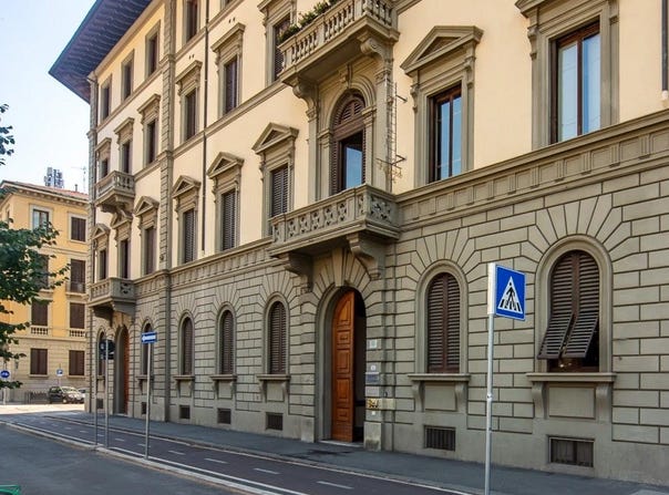 Florence, Tuscany 50129