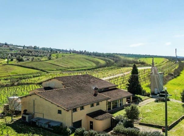 Laterina, Tuscany 52020