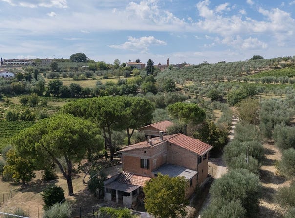 Montepulciano, Tuscany 53045