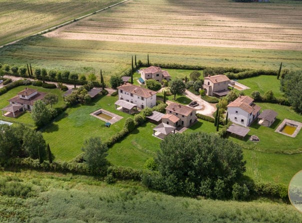 Cortona, Tuscany 52044