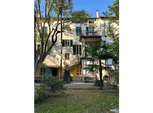 Lucca, Tuscany 55100